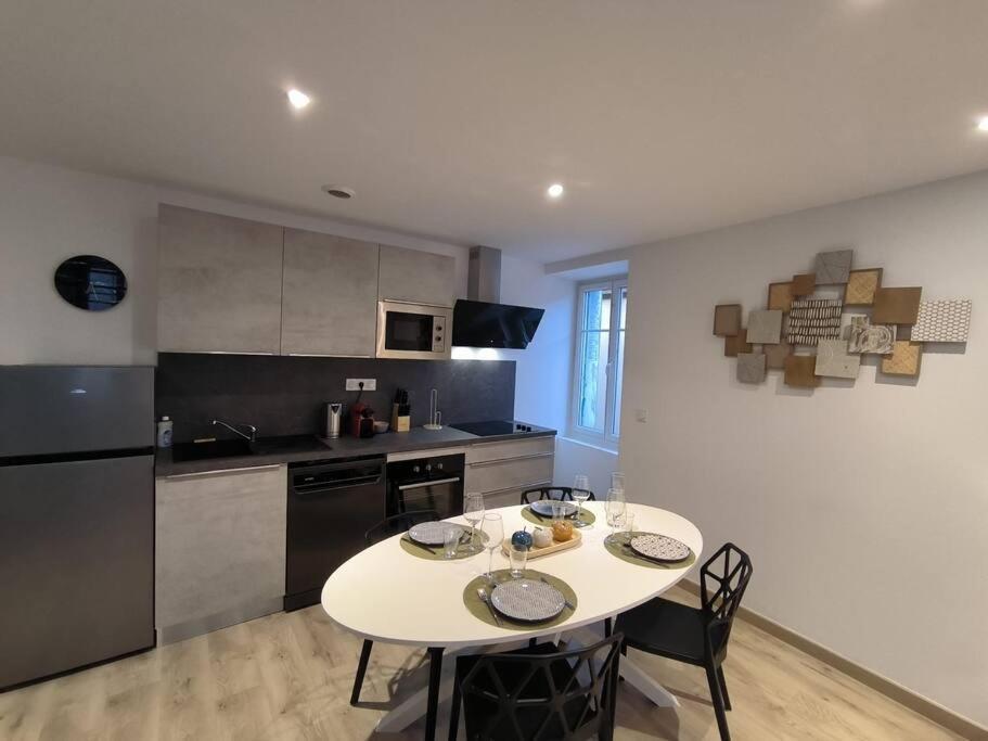 T2 -55M2- Elegant Et Chaleureux Διαμέρισμα Montbrison Εξωτερικό φωτογραφία
